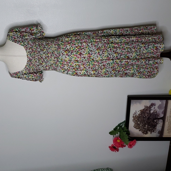 Boutique Boho Summer Floral Midi Dress Ruffle Calico Smocking - Picture 12 of 14